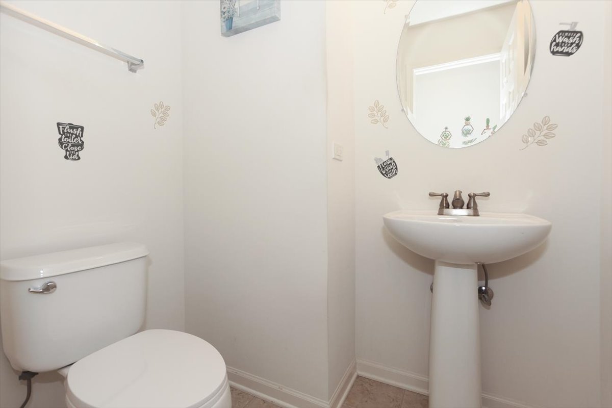 1488 YOSEMITE Circle, Crystal Lake, IL 60014