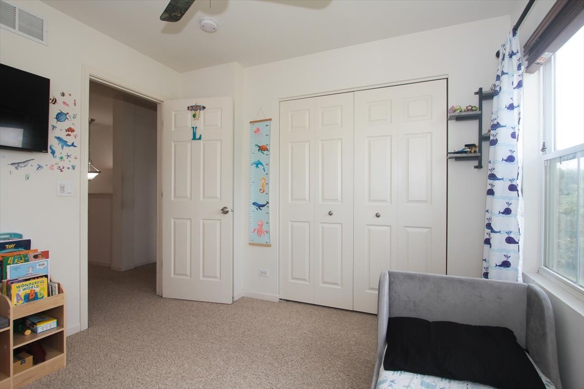 1488 YOSEMITE Circle, Crystal Lake, IL 60014