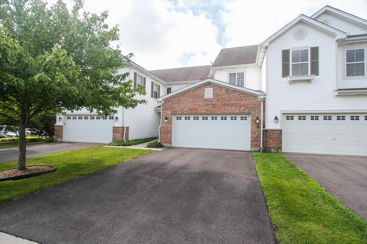 1488 YOSEMITE Circle, Crystal Lake, IL 60014