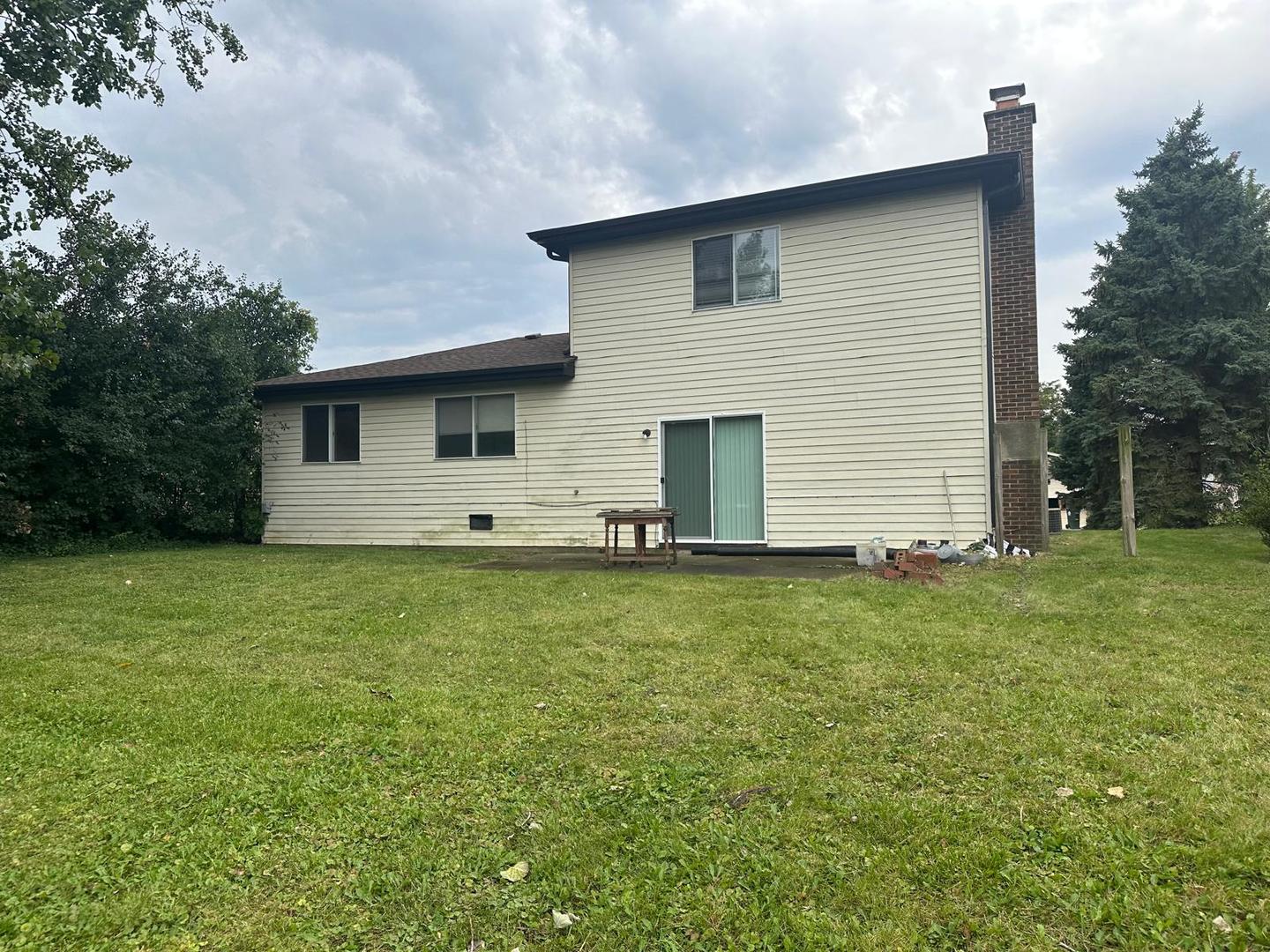 6819 Prairieview Avenue, Woodridge, IL 60517