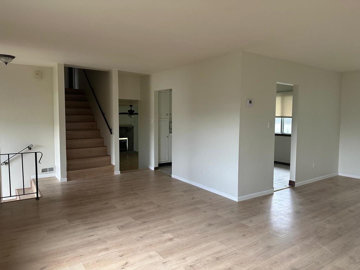 6819 Prairieview Avenue, Woodridge, IL 60517