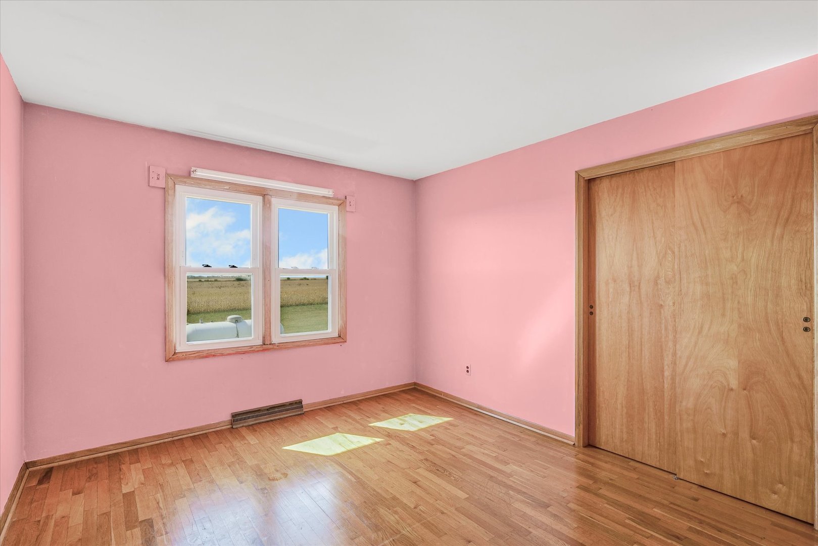 1781 N 1400E, Roberts, IL 60962