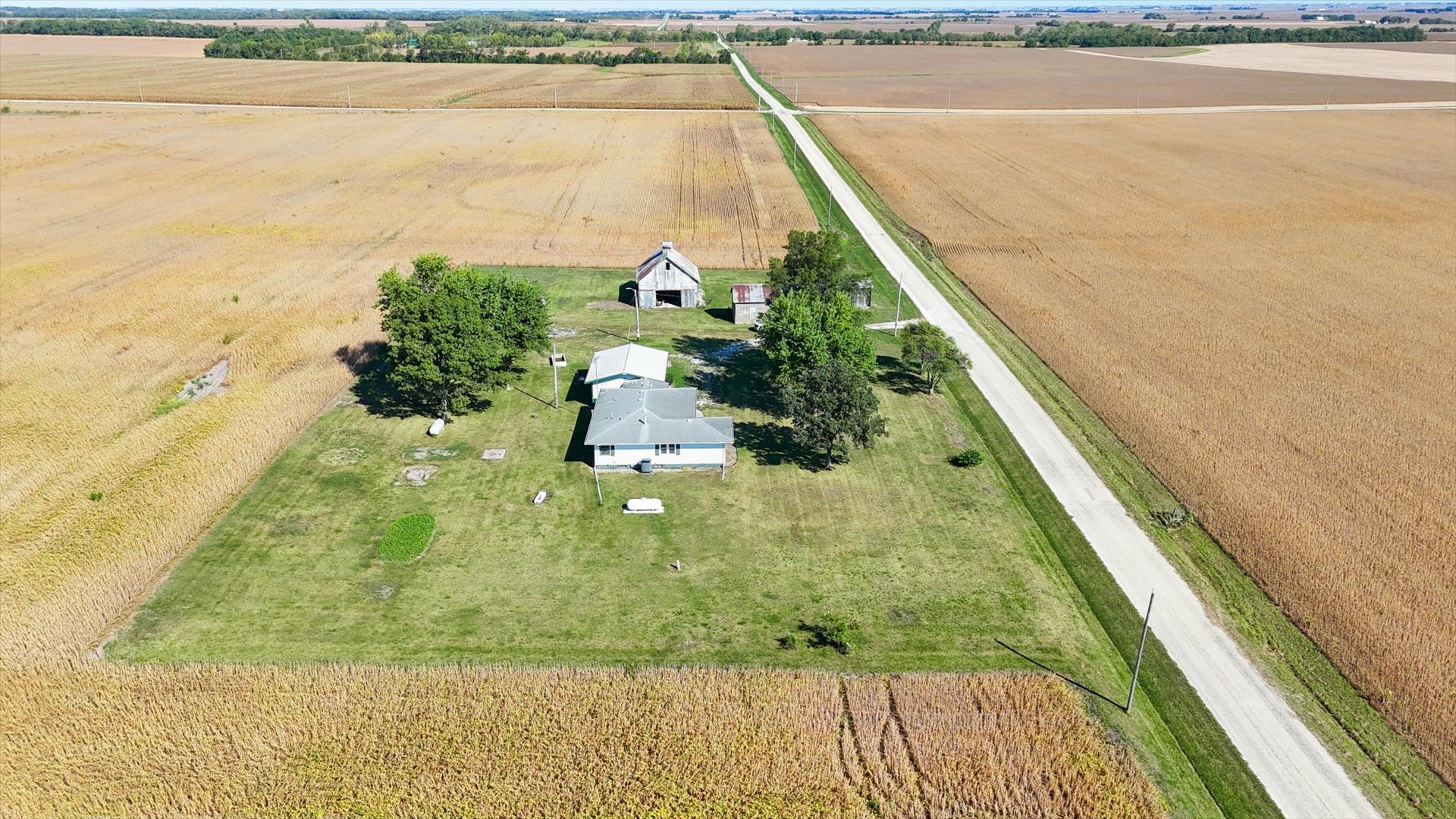 1781 N 1400E, Roberts, IL 60962