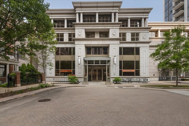 1322 S Prairie Avenue #406, Chicago, IL 60605