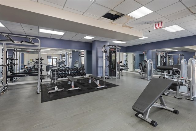 1322 S Prairie Avenue #406, Chicago, IL 60605