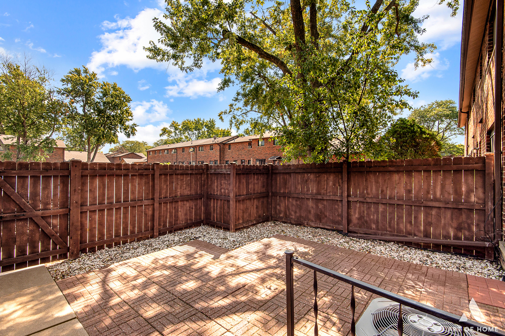 1S209 Stratford Lane, Villa Park, IL 60181