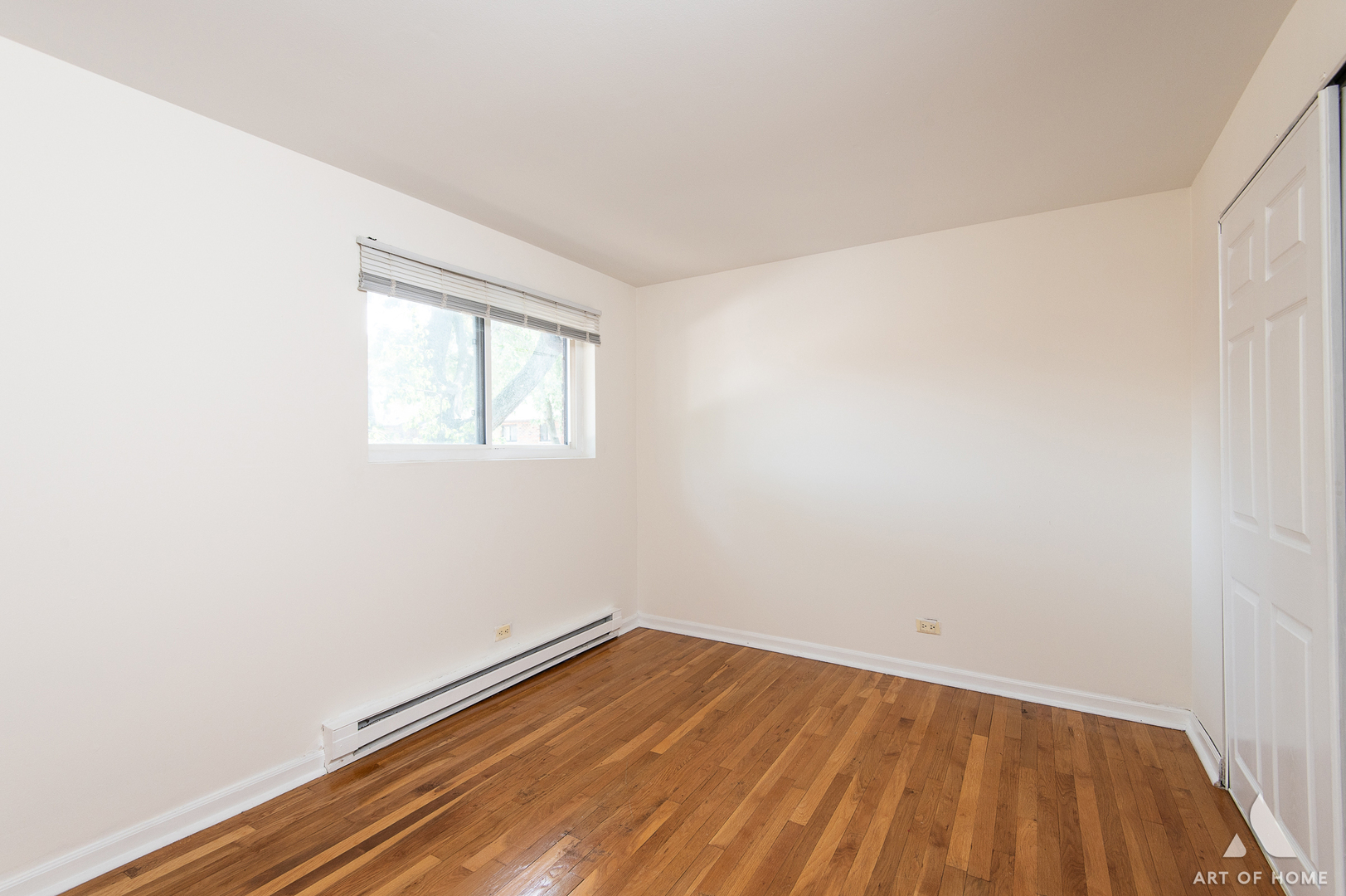 1S209 Stratford Lane, Villa Park, IL 60181