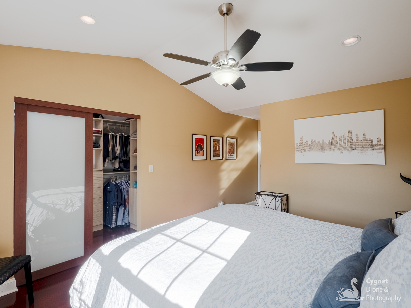 841 Genesee Drive, Naperville, IL 60563