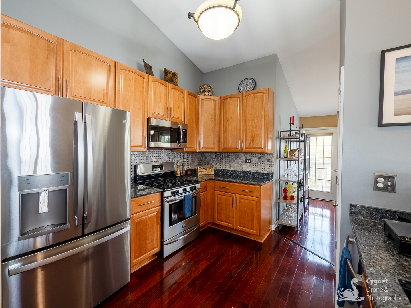 841 Genesee Drive, Naperville, IL 60563