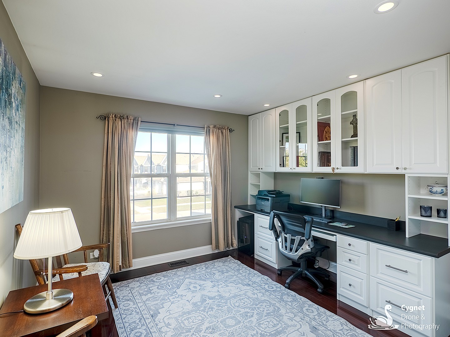 841 Genesee Drive, Naperville, IL 60563