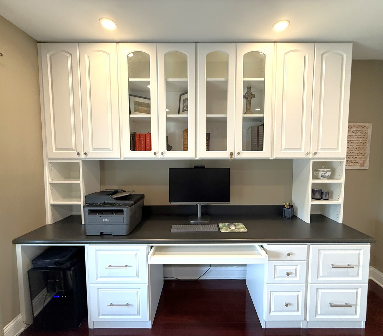 841 Genesee Drive, Naperville, IL 60563