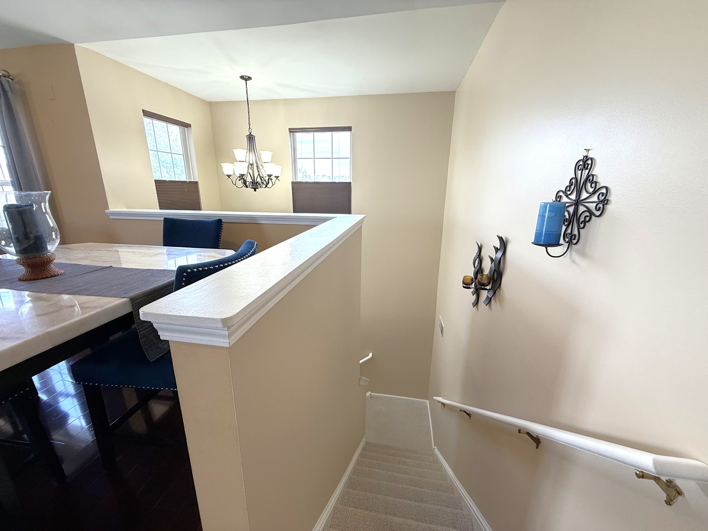 841 Genesee Drive, Naperville, IL 60563