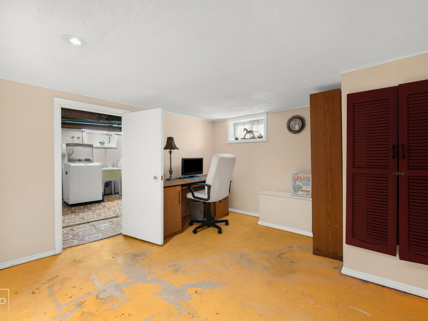 4 Ridge Road, Lemont, IL 60439