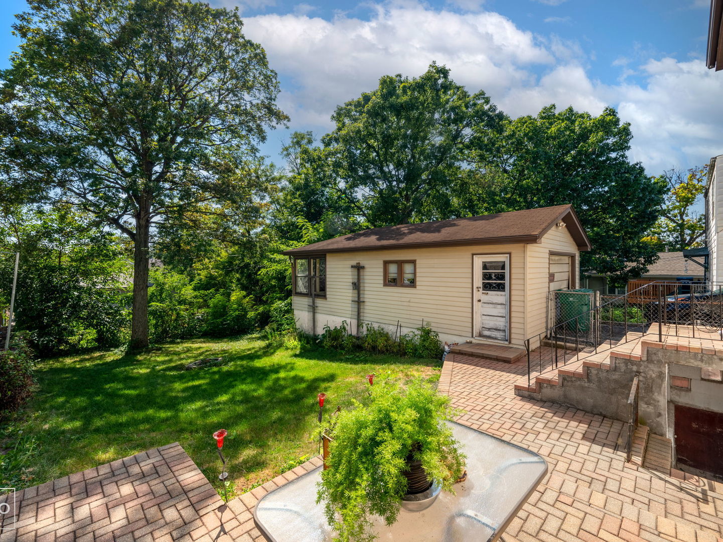 4 Ridge Road, Lemont, IL 60439