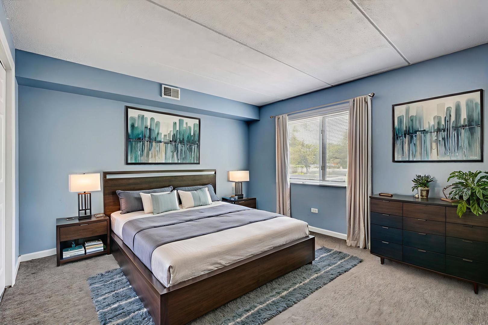 512 Redondo Drive #112, Downers Grove, IL 60516