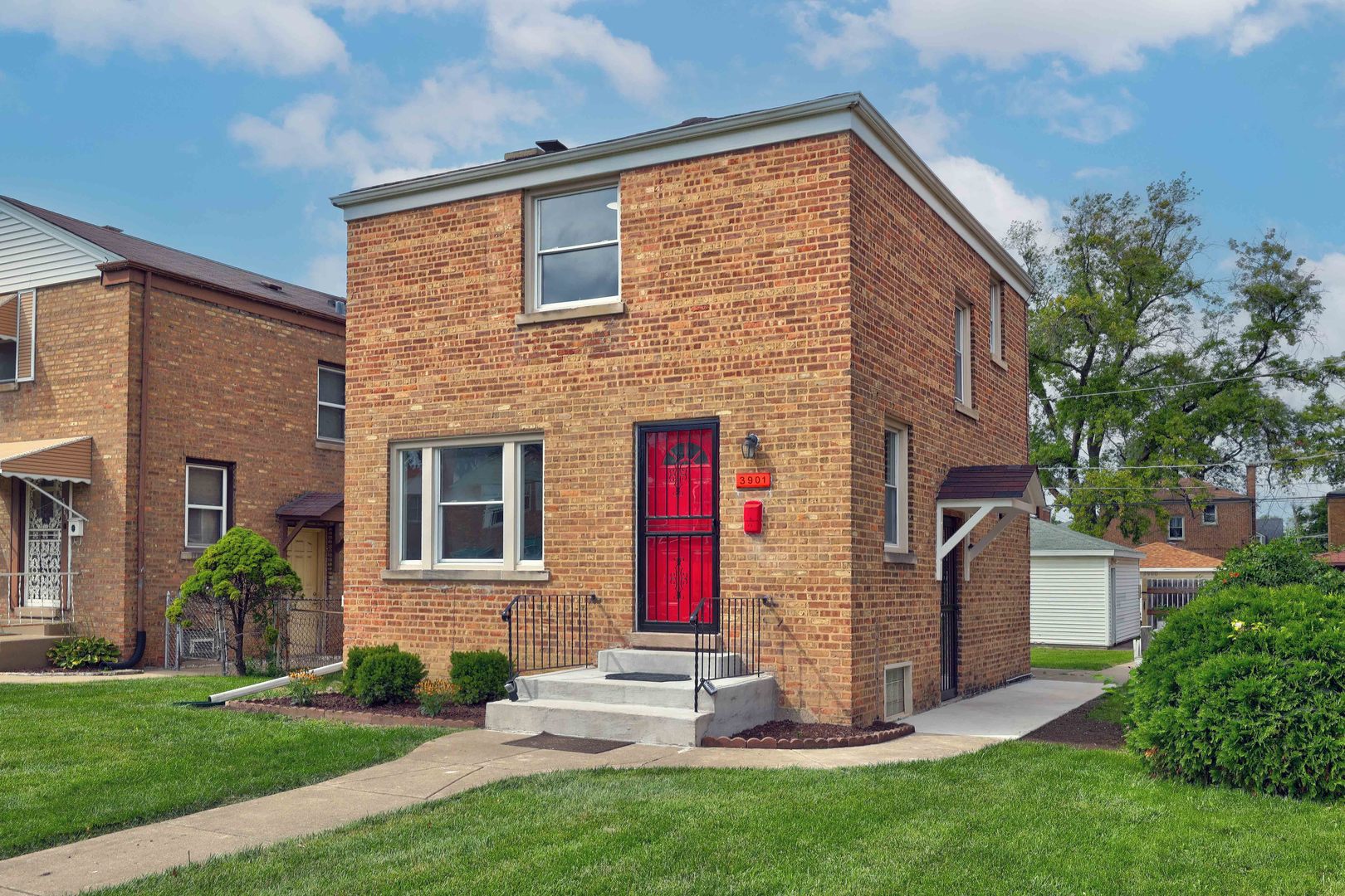 3901 Jackson Street, Bellwood, IL 60104