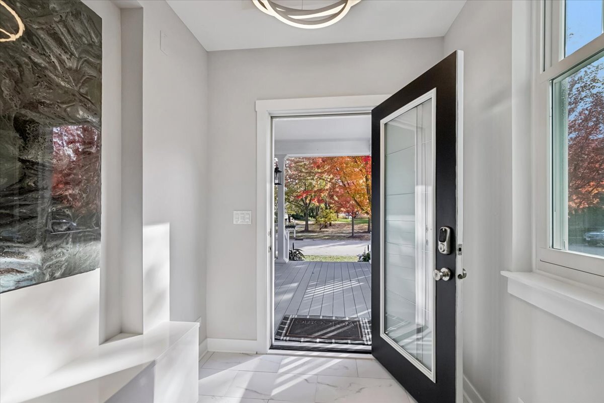 1023 Harris Road, Grayslake, IL 60030