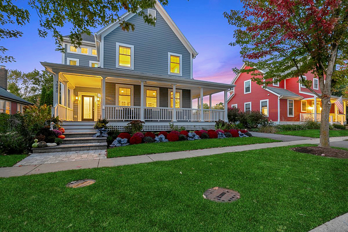 1023 Harris Road, Grayslake, IL 60030