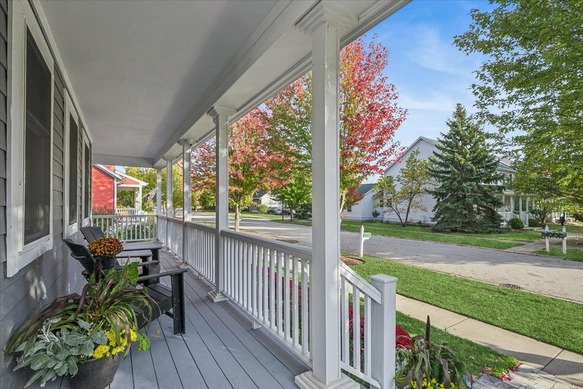 1023 Harris Road, Grayslake, IL 60030