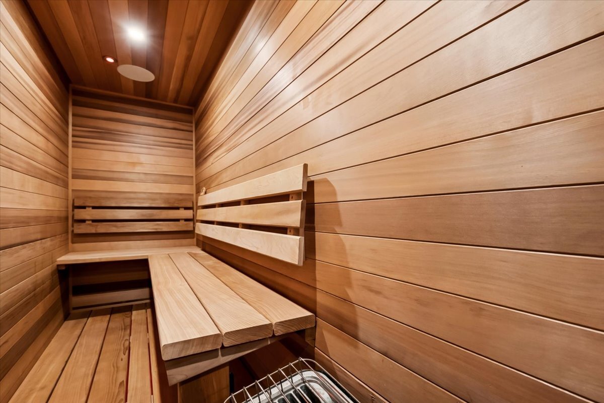 1023 Harris Road, Grayslake, IL 60030