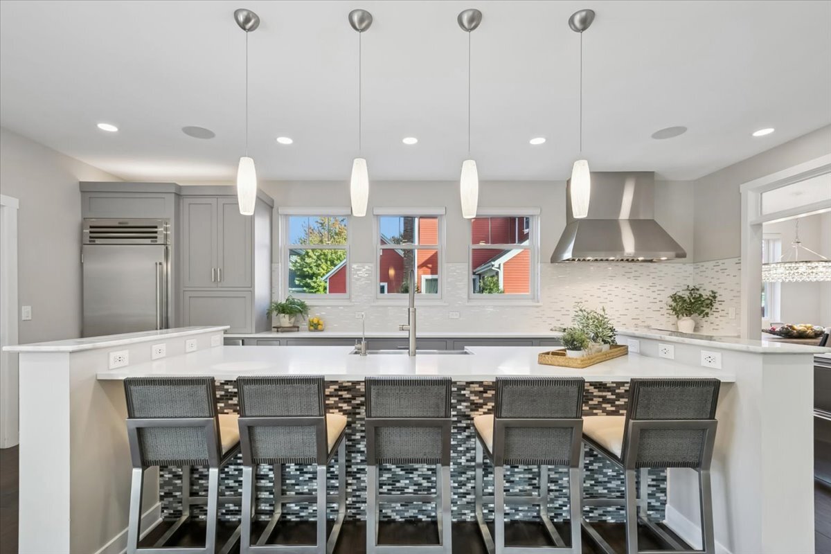 1023 Harris Road, Grayslake, IL 60030