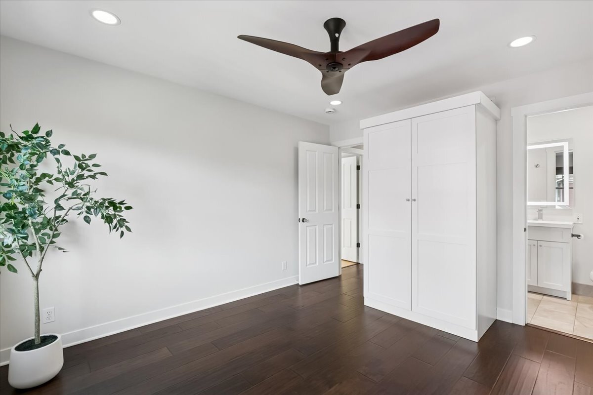 1023 Harris Road, Grayslake, IL 60030