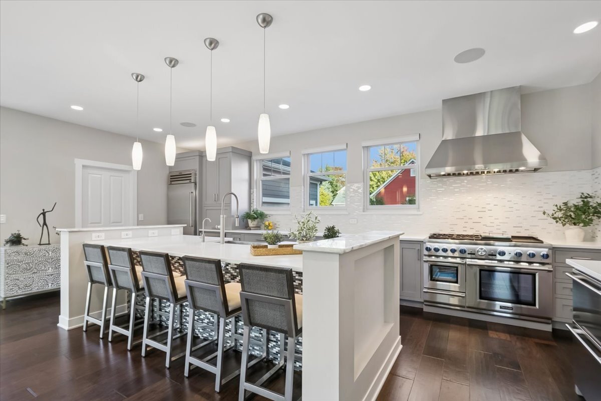 1023 Harris Road, Grayslake, IL 60030