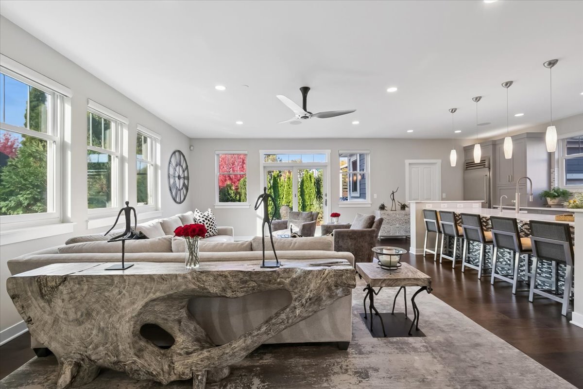 1023 Harris Road, Grayslake, IL 60030