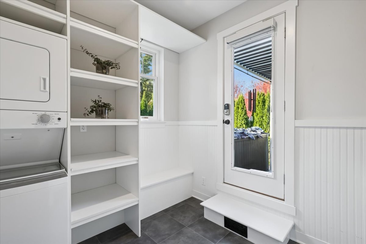 1023 Harris Road, Grayslake, IL 60030