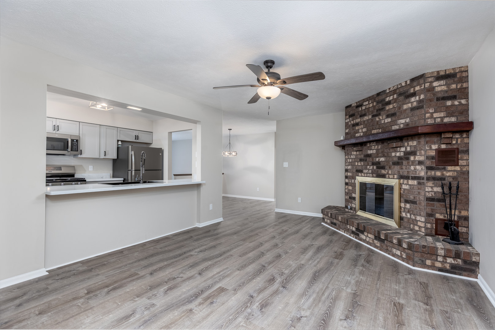 1001 4H Road, Ottawa, IL 61350