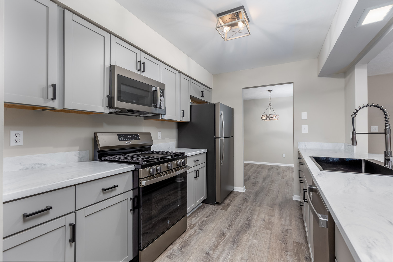 1001 4H Road, Ottawa, IL 61350