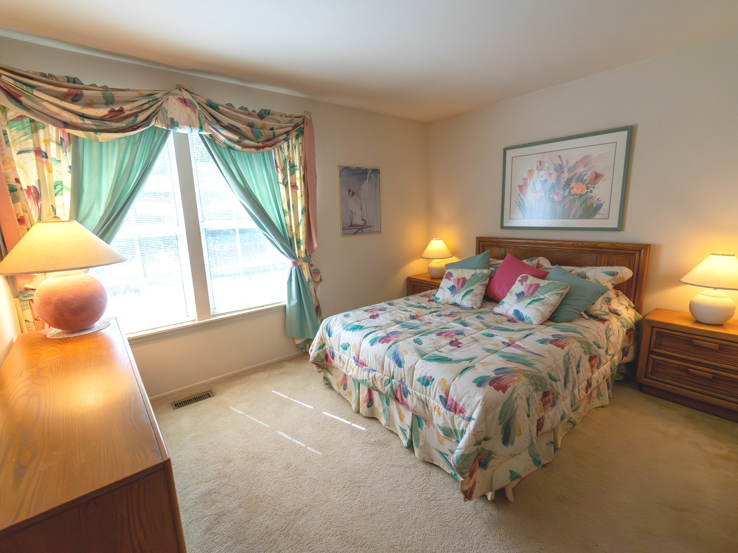 2160 Green Bridge Lane, Hanover Park, IL 60133