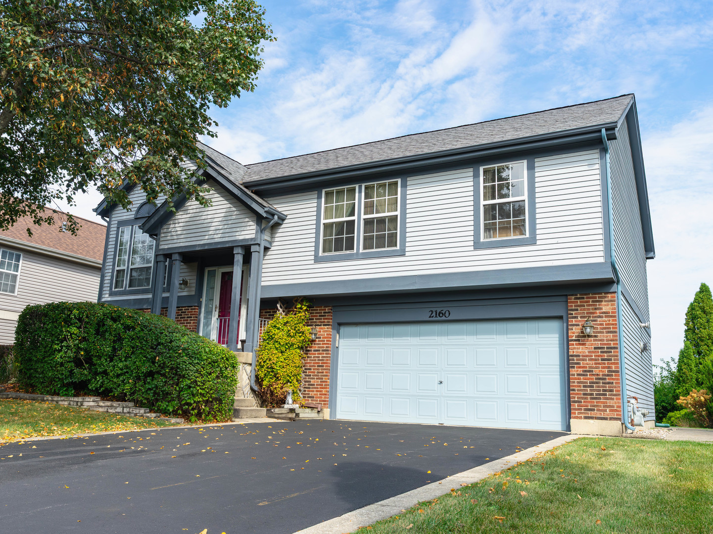2160 Green Bridge Lane, Hanover Park, IL 60133