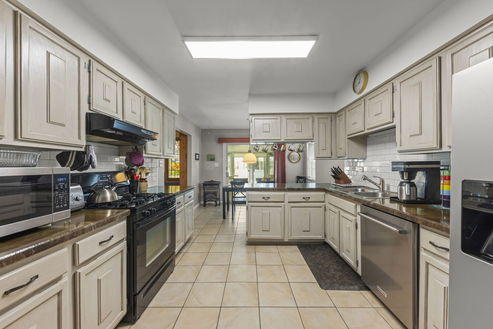20252 Pepperwood Court, Frankfort, IL 60423