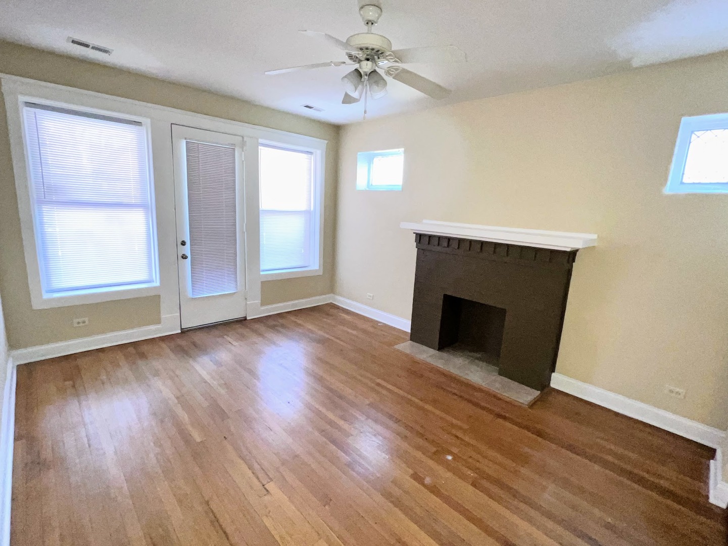 4656 N Central Park Avenue #2N, Chicago, IL 60625