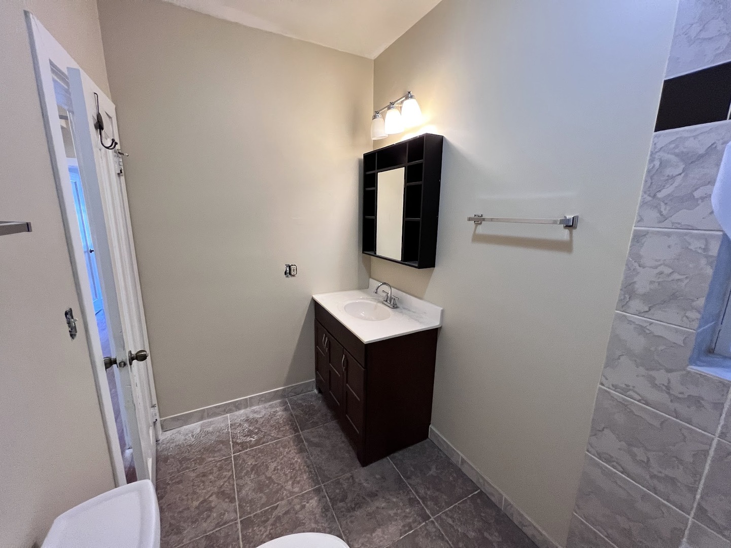 4656 N Central Park Avenue #2N, Chicago, IL 60625