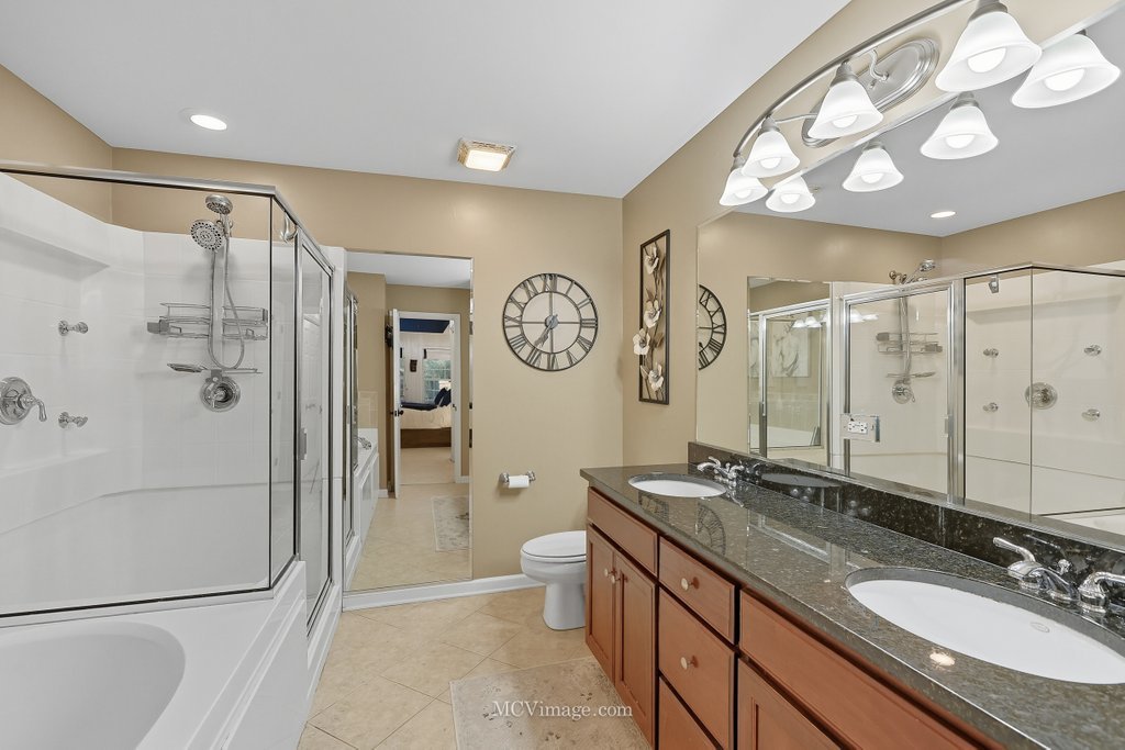2628 Blakely Lane, Naperville, IL 60540