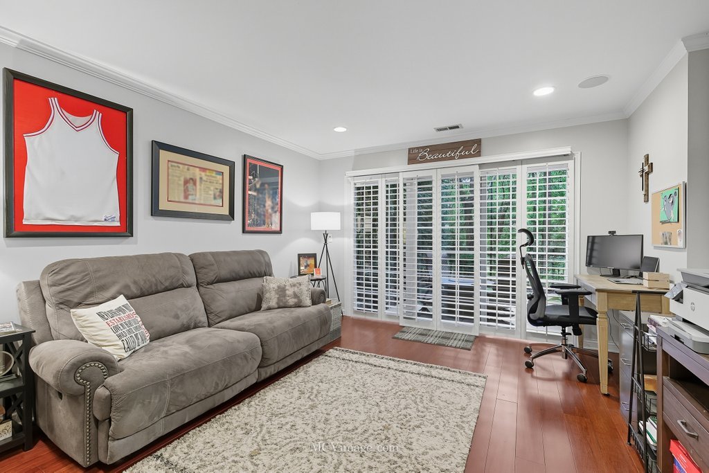2628 Blakely Lane, Naperville, IL 60540