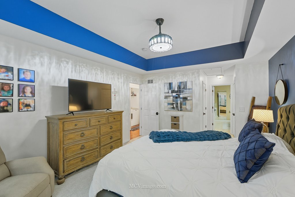 2628 Blakely Lane, Naperville, IL 60540