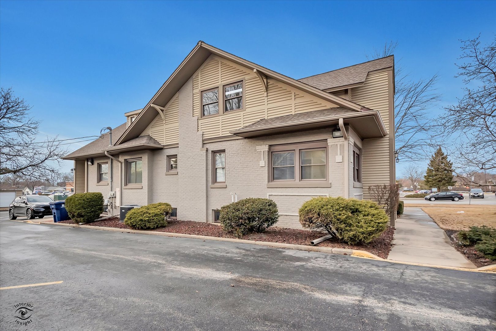 849 N Ellsworth Street, Naperville, IL 60563