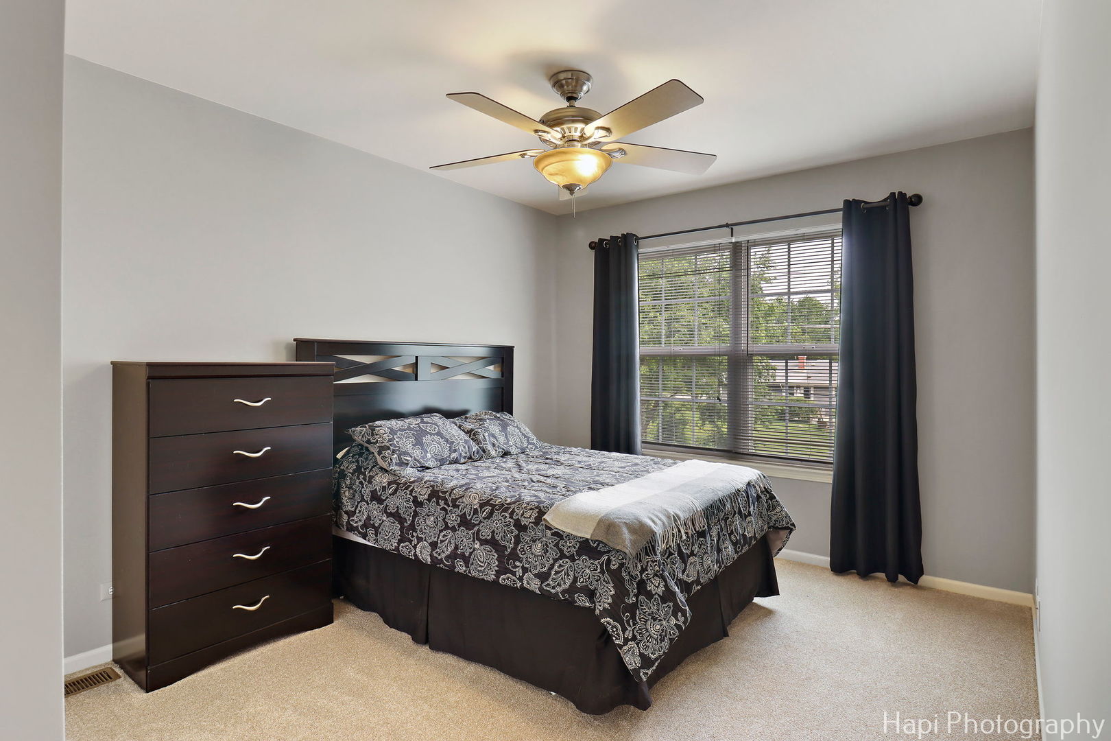 21556 W Sarah Drive, Lake Villa, IL 60046