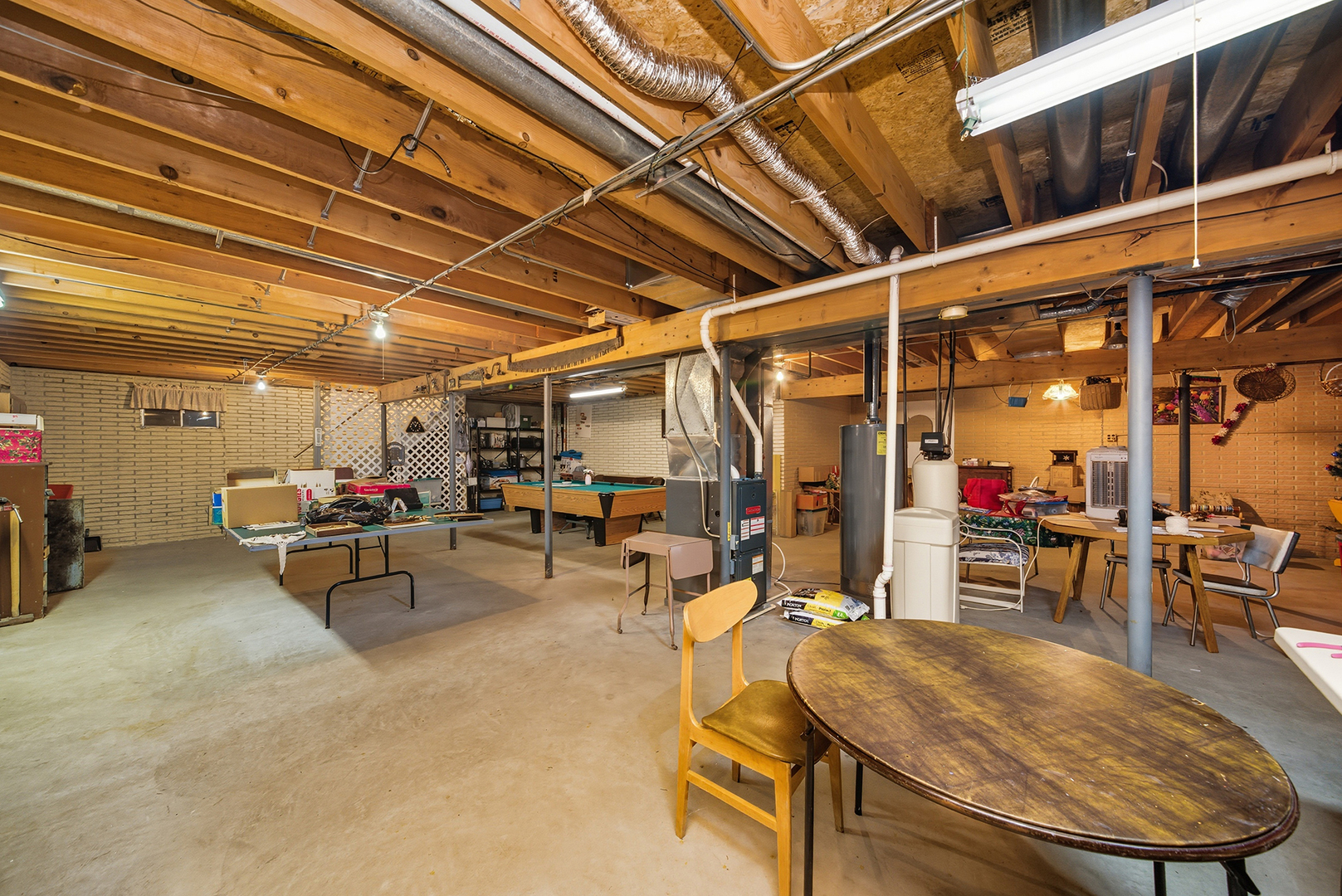 1203 Holiday Drive, Somonauk, IL 60552