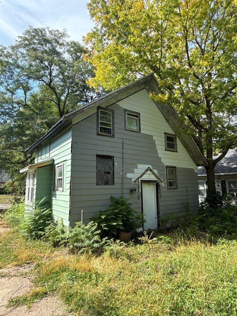 411 N Johnston Avenue, Rockford, IL 61101
