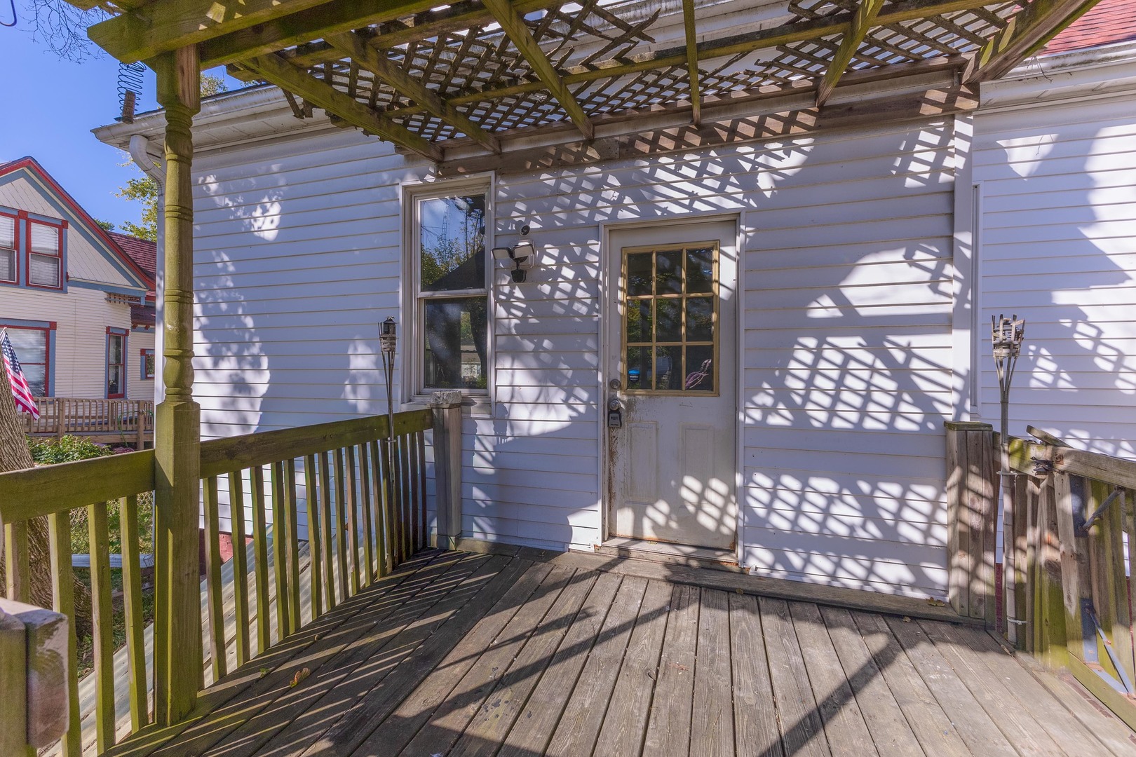 904 S Madison Street, Bloomington, IL 61701