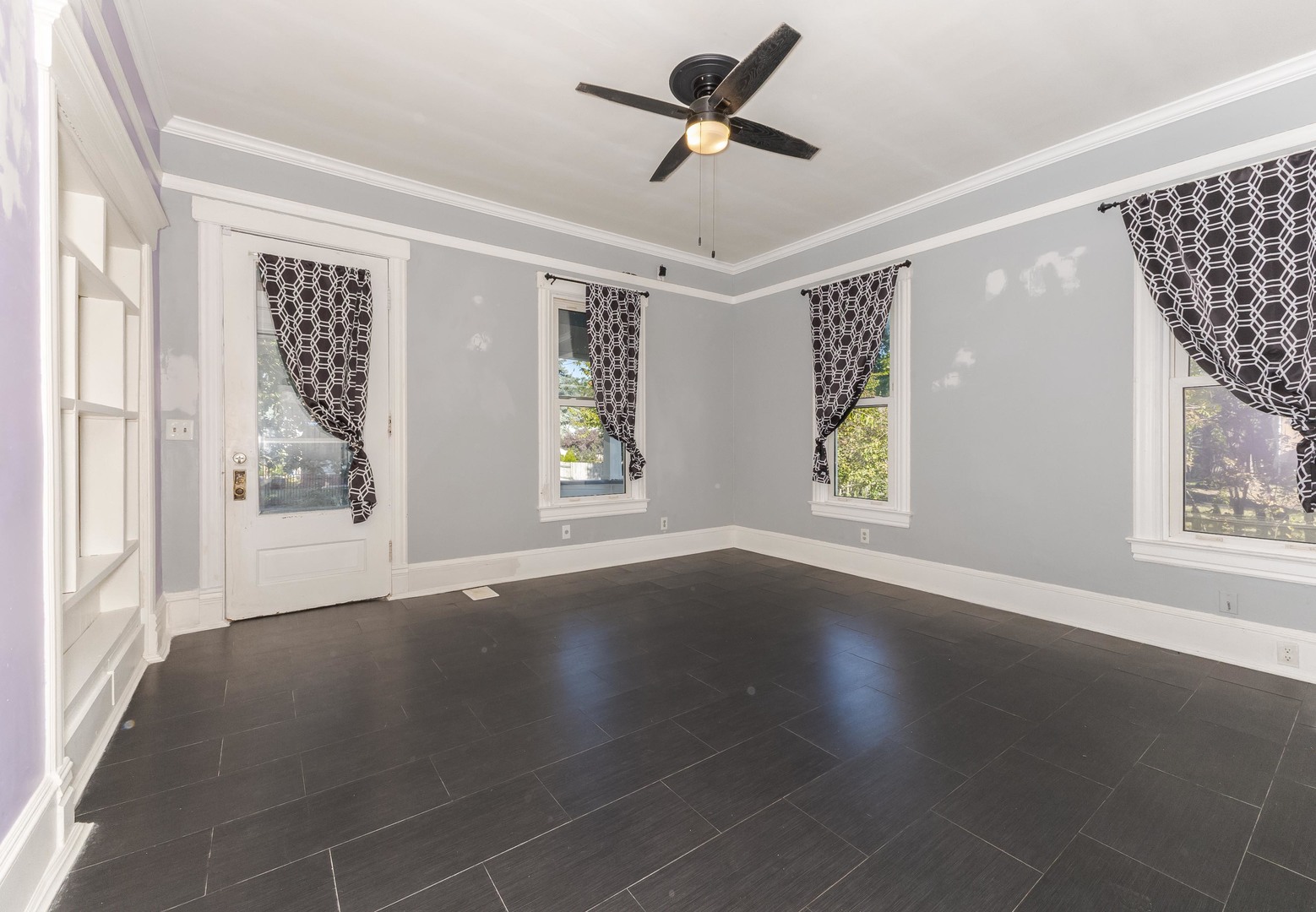 904 S Madison Street, Bloomington, IL 61701