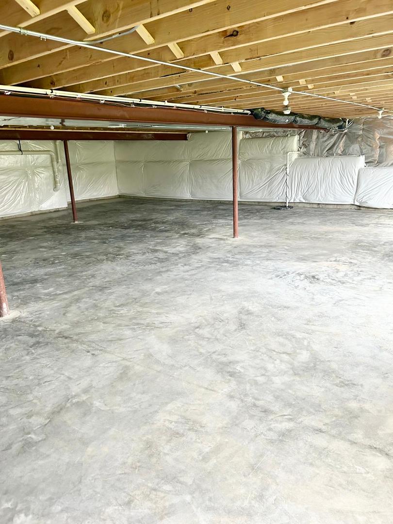 2310 Truman Trail, McHenry, IL 60051