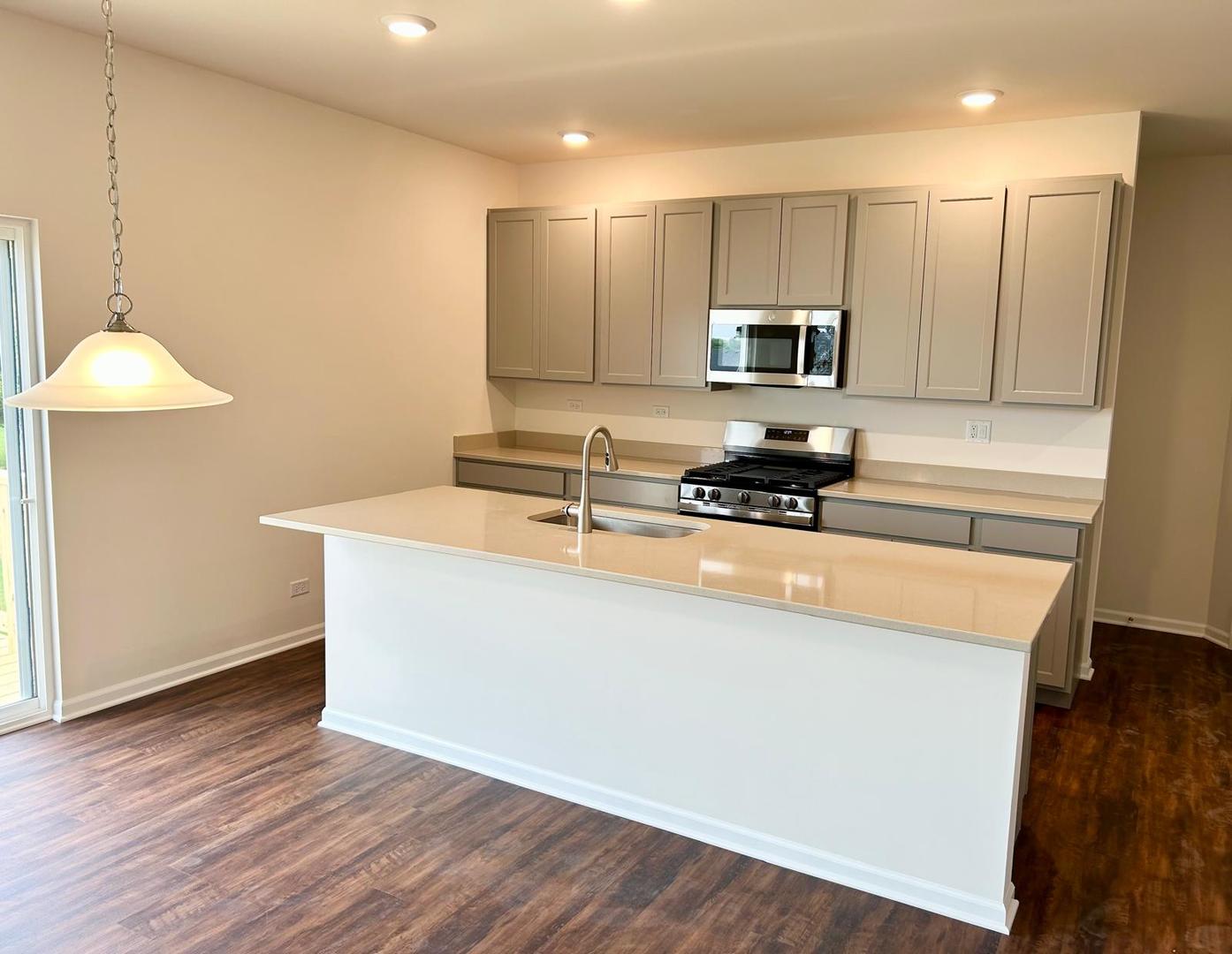 2310 Truman Trail, McHenry, IL 60051