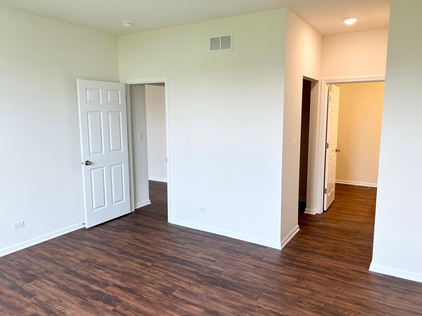 2310 Truman Trail, McHenry, IL 60051