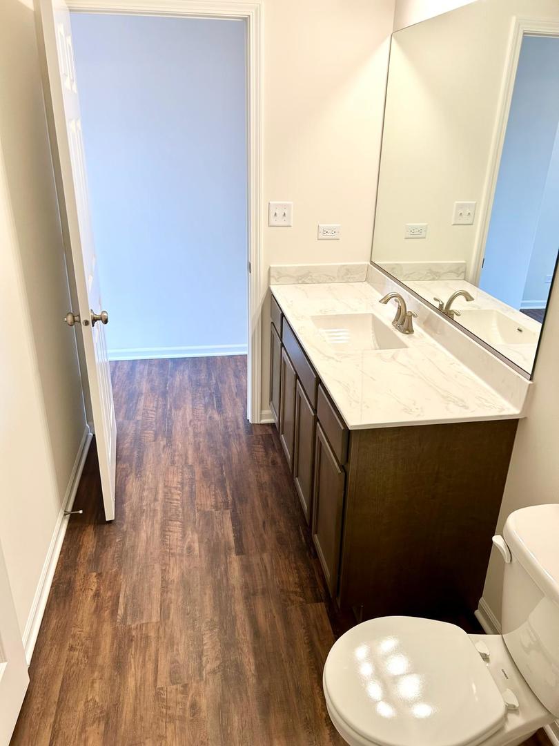 2310 Truman Trail, McHenry, IL 60051