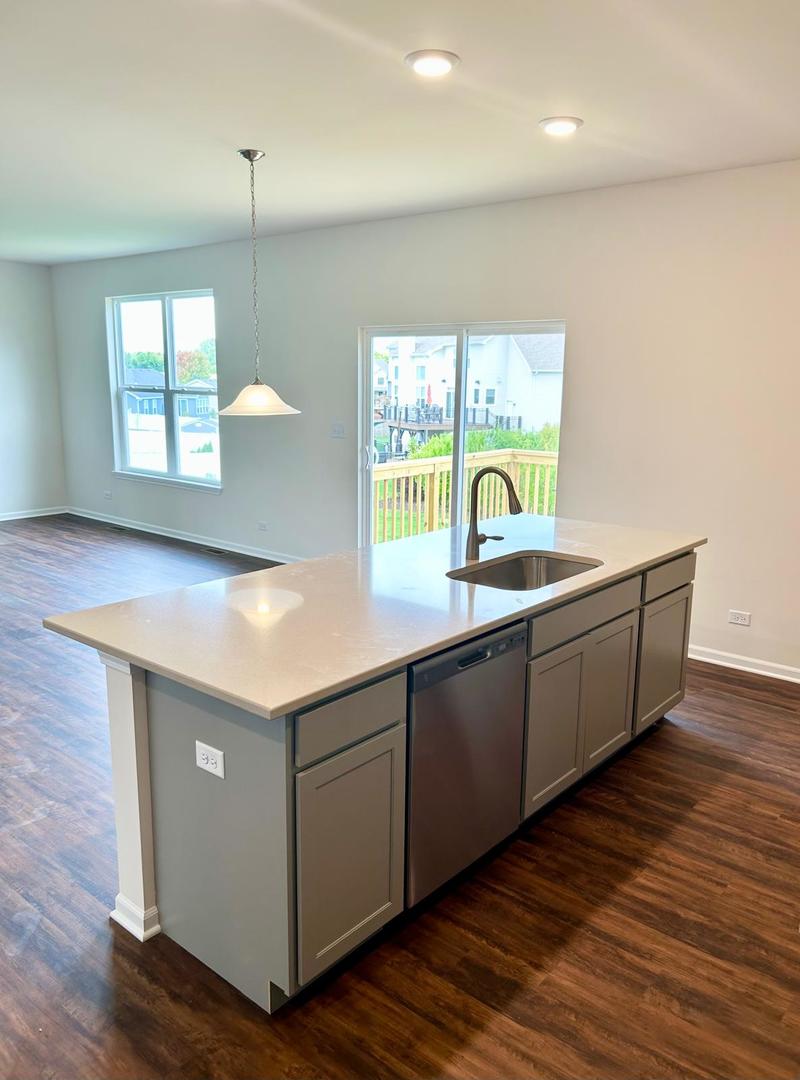 2310 Truman Trail, McHenry, IL 60051